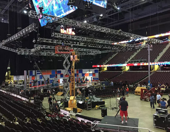 舞臺電動葫蘆應用現場